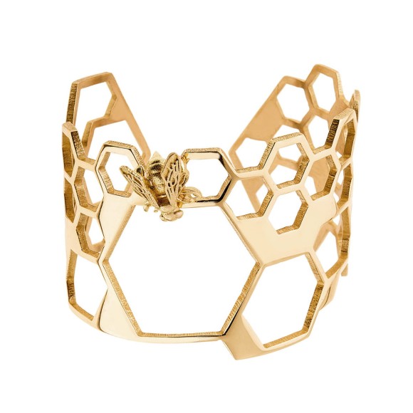 Künstlerisches Armband inspiriert von Bienenwaben aus der APIS-Kollektion von ORSKA Jewelry