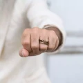 Facettenring aus Messing aus der Lava-Kollektion, Orska-Schmuck