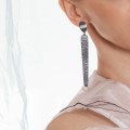 Längliche, graphitfarbene Ohrringe aus der Moon-Kollektion, Orska-Schmuck