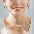 Silberne Pflanzenohrringe von ORSKA