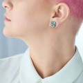 Asymmetrische Silberohrringe aus der Lava-Kollektion - ORSKA Schmuck