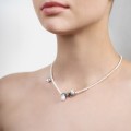 Handgefertigte, kurze Halskette - Choker mit eichelförmigen Anhängern aus Silber aus der Bery Kollektion von ORSKA Schmuck