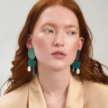 Asymmetrische, grüne Ohrringe aus der Tache TAK42-6-4 ORSKA Kollektion