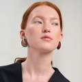 Runde, bunte Ohrstecker aus der Tache TAK38-3-2 ORSKA Kollektion