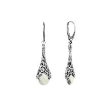 Silberohrringe mit Verschluss und Amethysten aus der Duo Kollektion