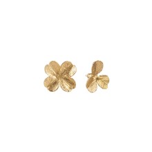 Asymmetrische Kleeblatt-Ohrstecker aus der Bery Kollektion