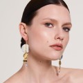 Lange, elegante Ohrringe mit Verschluss