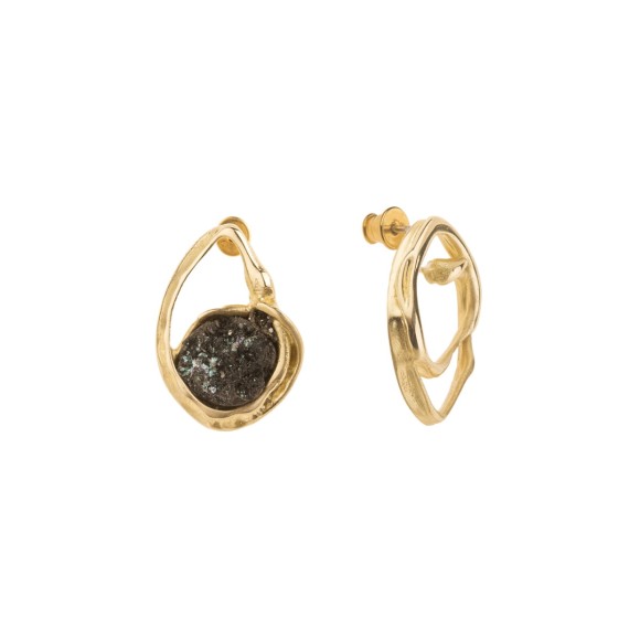 Ohrringe mit recyceltem Stein aus der New Stone Kollektion von Orska Jewellery