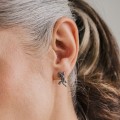 Dunkle Eidechsen-Ohrstecker aus der Bery BEK21-11 ORSKA Kollektion