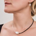 Kurze Perlen- und Onyxkette aus der Parer-Kollektion VIN52-1 ORSKA