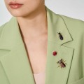 Artystyczny pin w kształcie chrabąszcza z kolekcji Plantis PLB32-3 ORSKA