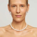 Perłowy naszyjnik z kolekcji Perle z zawieszką z nieregularną perłą