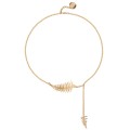 Elegante, kurze Halskette mit Farnblatt aus der Nefro Kollektion – ORSKA Schmuck