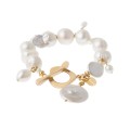 Goldenes Armband mit Barockperlen