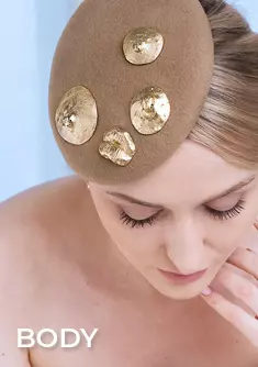Schmuck aus der Body-Kollektion inspiriert von Körperteilen von ORSKA Jewelry